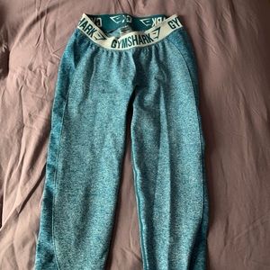 gym shark leggings